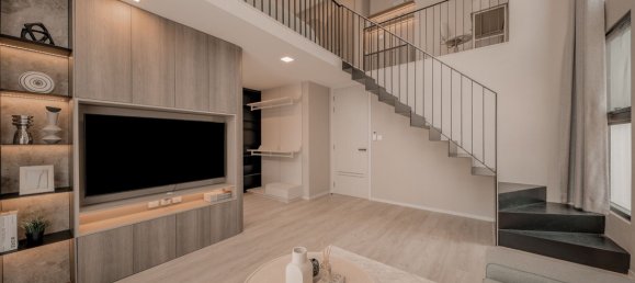 Casa de 4 dormitorios en Saphan Sung, Thailand No. 72344 12