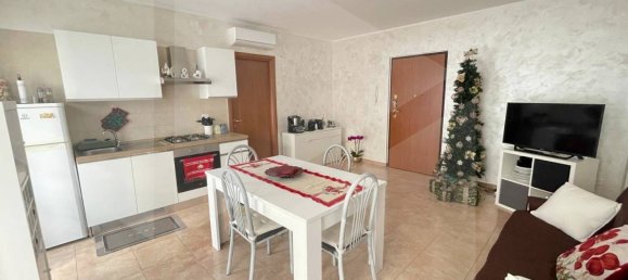 4-Zimmer Wohnung in Manfredonia, Italy, Nr. 22078 8