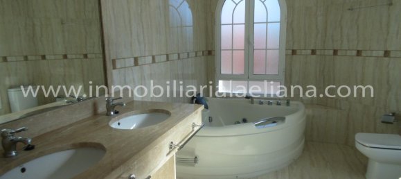 4 bedrooms House in L'Eliana, Spain No. 22217 27