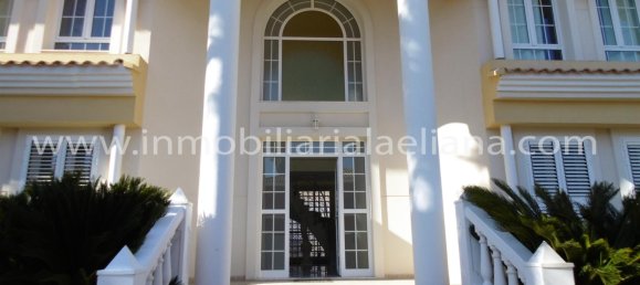 4 bedrooms House in L'Eliana, Spain No. 22217 2