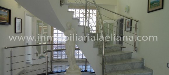 4 bedrooms House in L'Eliana, Spain No. 22217 14