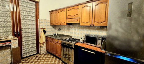 7 rooms Apartment in Vicenza, Italy No. 257213 6