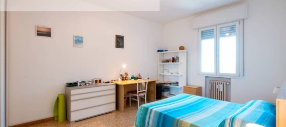 2 bedrooms Apartment in Modena, Italy No. 375430 13