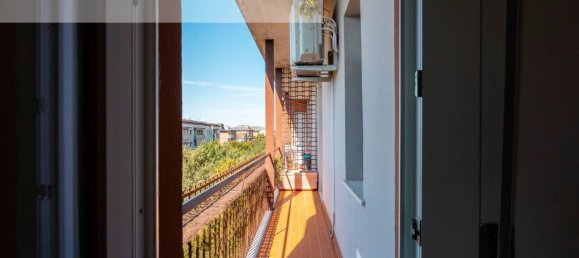 2 bedrooms Apartment in Modena, Italy No. 375430 16