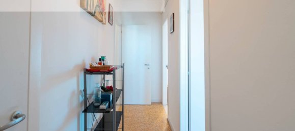 2 bedrooms Apartment in Modena, Italy No. 375430 6