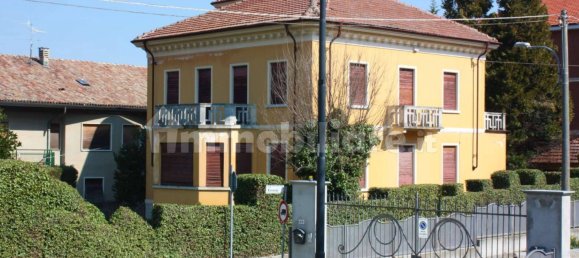 10 bedrooms Villa in Canelli, Italy No. 166541 2