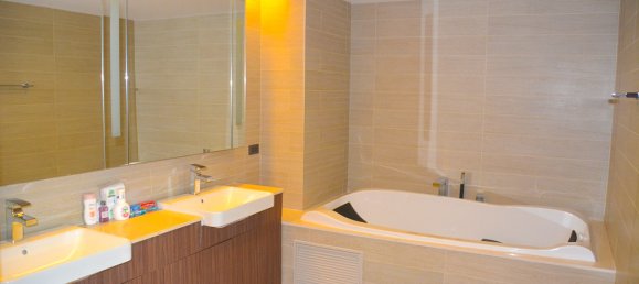 3 bedrooms Condo in Bangkok, Thailand No. 7098 15