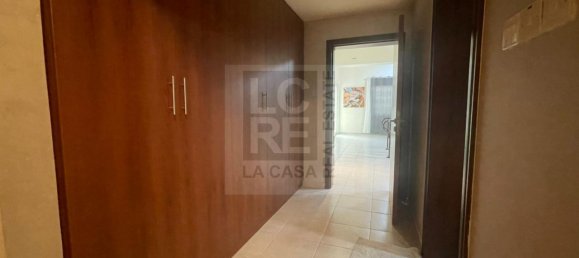 4 Schlafzimmer Villa in Abu Dhabi Gate City, UAE, Nr. 7526 10