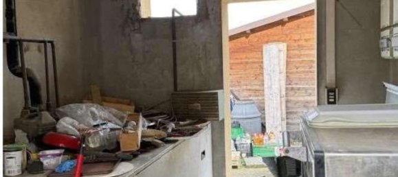 12 rooms Apartment in Portomaggiore, Italy No. 25055 13