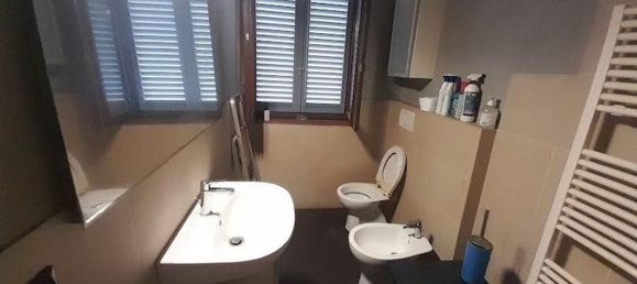 2 chambres Appartement à Vecchiano, Italy No. 336751 8