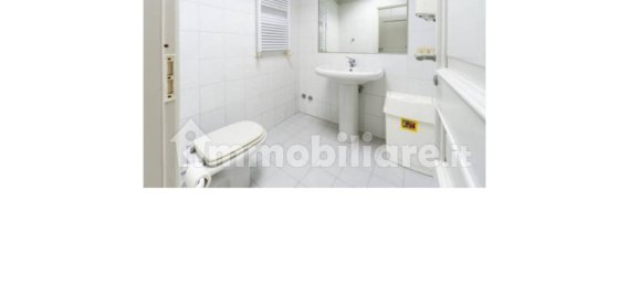 Квартира с 3 спальнями в Рим, Италия № 313454 13