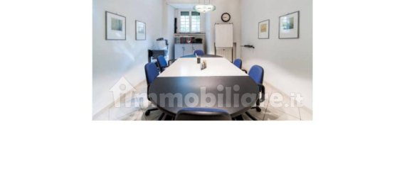 Квартира с 3 спальнями в Рим, Италия № 313454 10