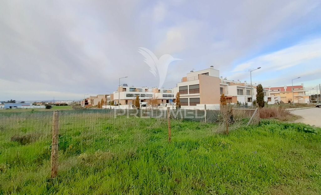  قطعة أرض في Alcochete, Portugal 23120متر مربع رقم 64865