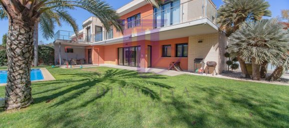 4 bedrooms Villa in Vilafortuny, Spain No. 3116 3