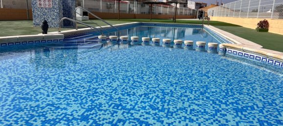 Villa T2 em Torrevieja, Spain N.º 134610 4