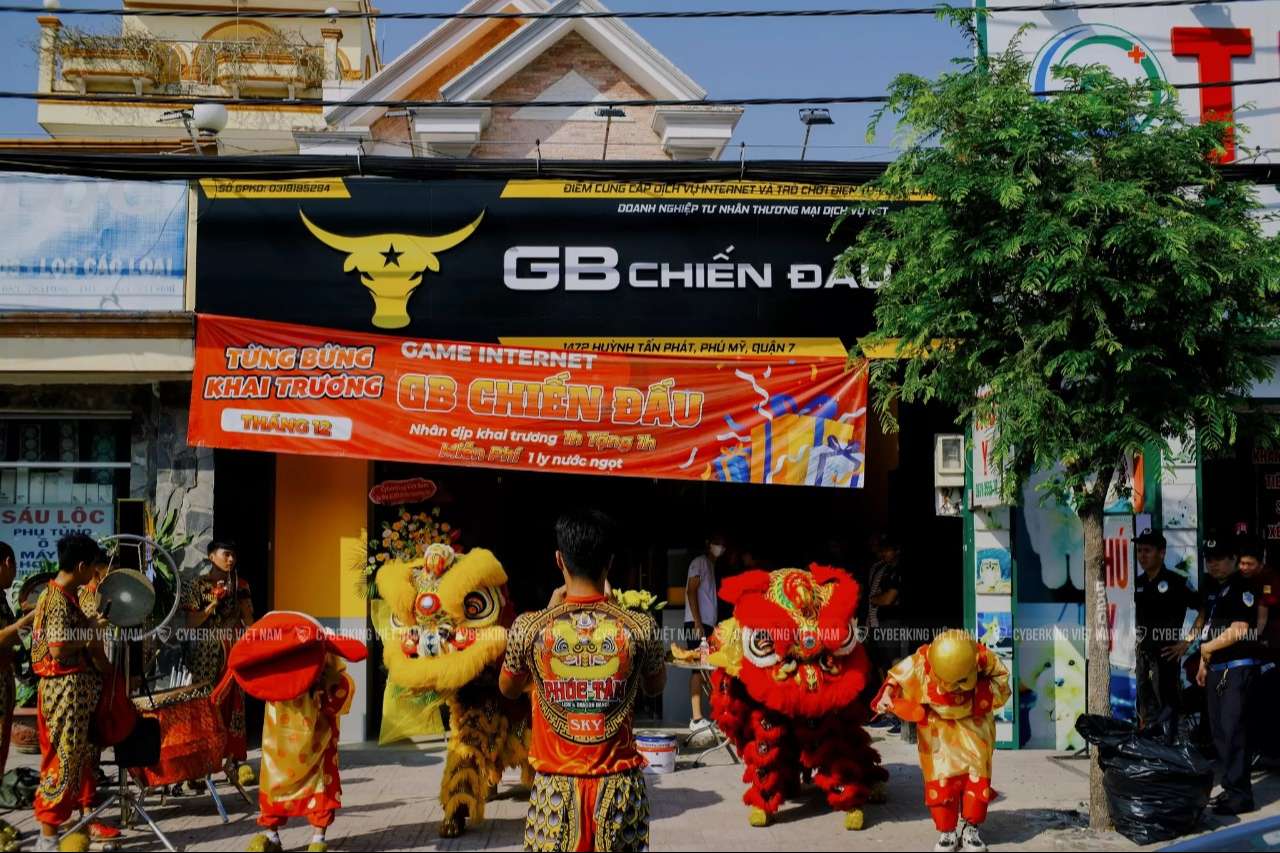 235.6m² Townhouse in District 7, Vietnam No. 9796