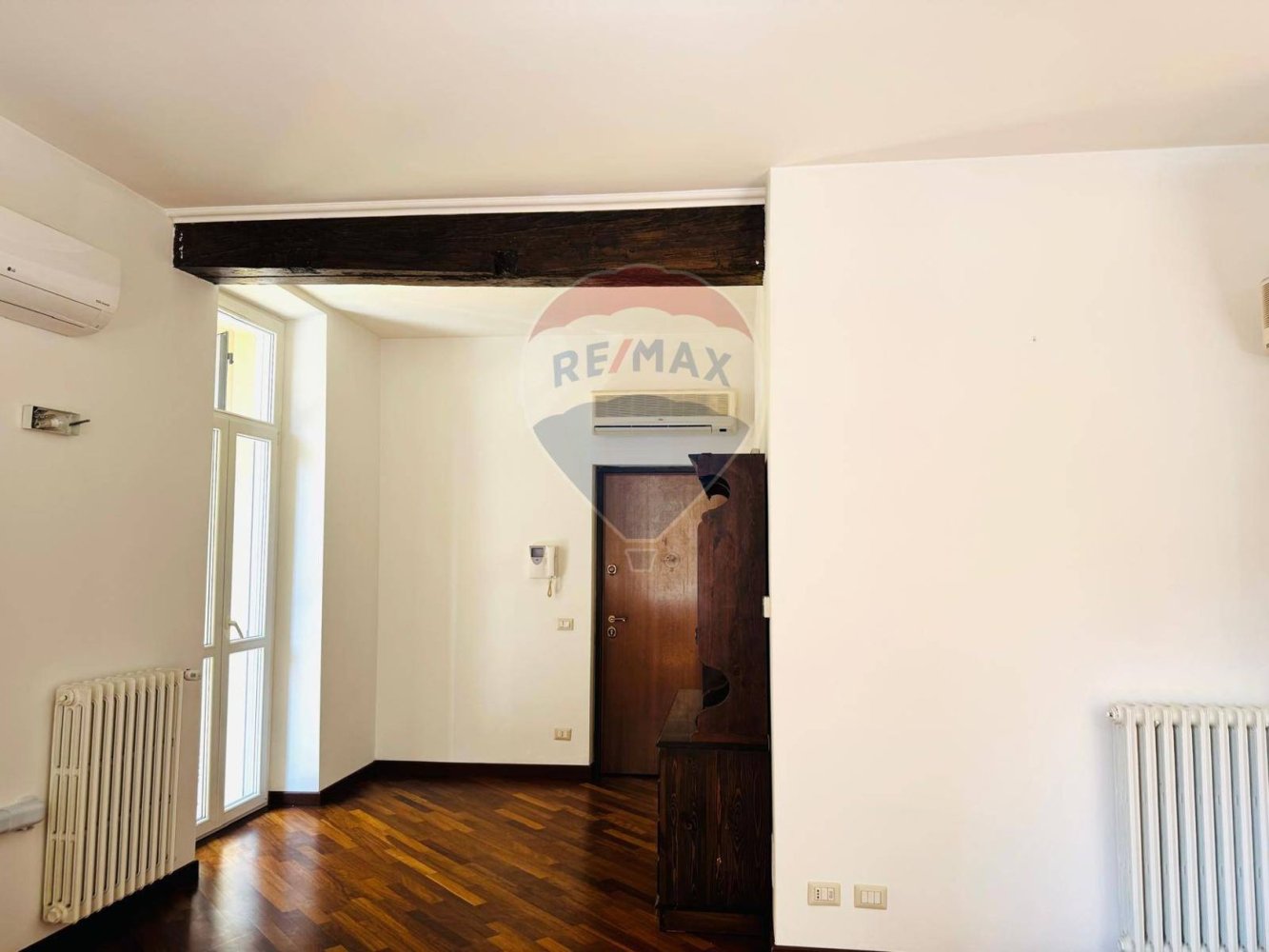 2 bedrooms Apartment in Tortona, Italy No. 319464