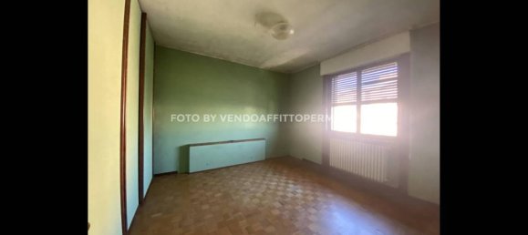 3 rooms Apartment in Martinengo, Italy No. 29186 10