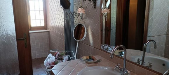 4 rooms House in Calendasco, Italy No. 148264 5