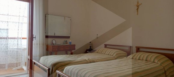 Квартира с 3 комнатами в Риньяно Гарганико, Италия № 18813 3