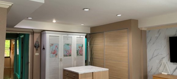 4 bedrooms Bungalow in Bangkok, Thailand No. 7133 18