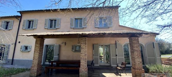 4 Schlafzimmer Haus in Cortona, Italy, Nr. 360 3