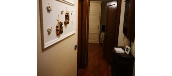 4 rooms Apartment in Uzzano, Italy No. 253354 3
