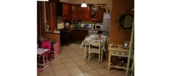 4 rooms Apartment in Uzzano, Italy No. 253354 2