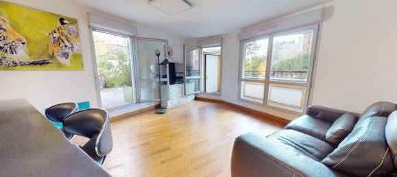 Квартира с 2 спальнями в Пантен, Франция № 173205 7