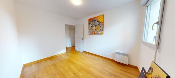 Квартира с 2 спальнями в Пантен, Франция № 173205 12