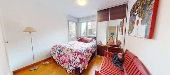 Квартира с 2 спальнями в Пантен, Франция № 173205 10