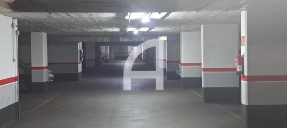  مرآب في Terrassa, Spain 16متر مربع رقم 142387 3