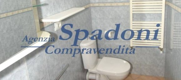 Villa de 5 dormitorios en Uzzano, Italy No. 91871 17