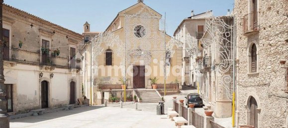 4 bedrooms Villa in Siderno, Italy No. 343715 12