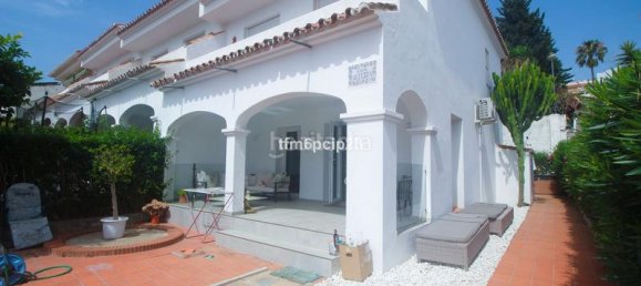 3 bedrooms Townhouse in Alcorrin, Spain No. 175339 18