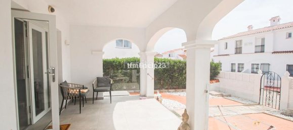 3 bedrooms Townhouse in Alcorrin, Spain No. 175339 12