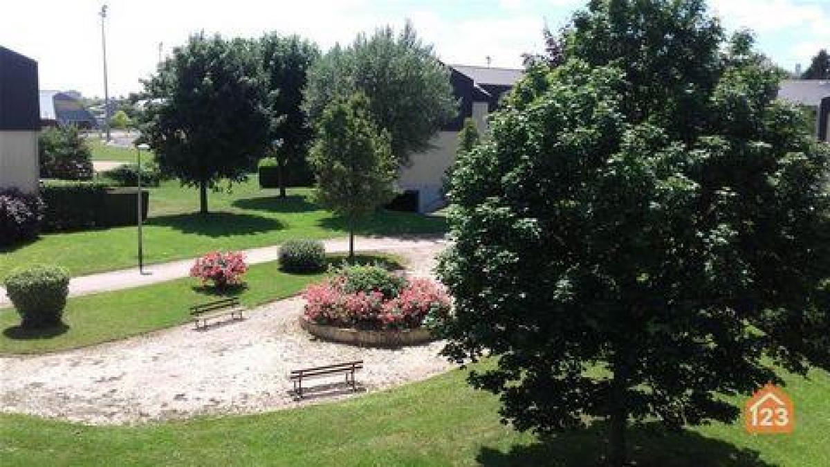 Condominio de 2 dormitorios en Mont-Saint-Aignan, France No. 24569