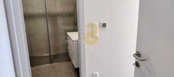 3 Schlafzimmer Wohnung in Porto, Portugal, Nr. 151683 10