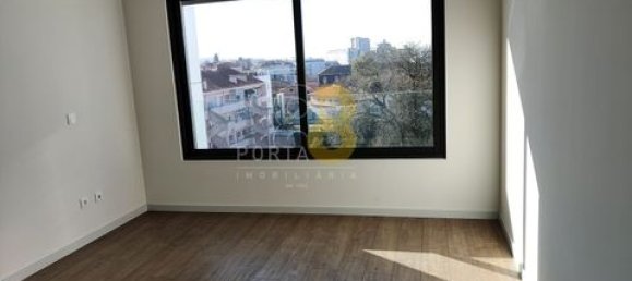 3 Schlafzimmer Wohnung in Porto, Portugal, Nr. 151683 15