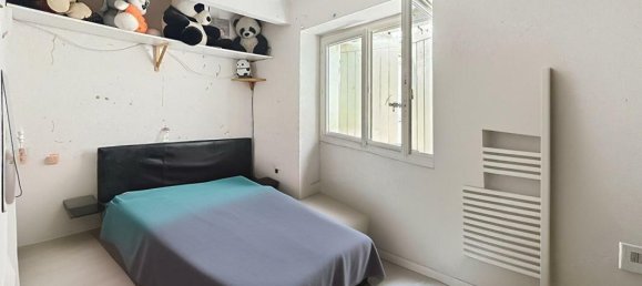 3 bedrooms Townhouse in Besse-sur-Issole, France No. 286860 5