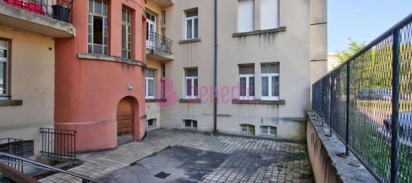 2 bedrooms Apartment in Metz, France No. 257739 7