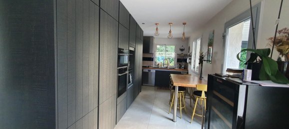 4 غرف نوم منزل في Mettray, France رقم 214461 3