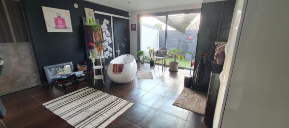 4 غرف نوم منزل في Mettray, France رقم 214461 9