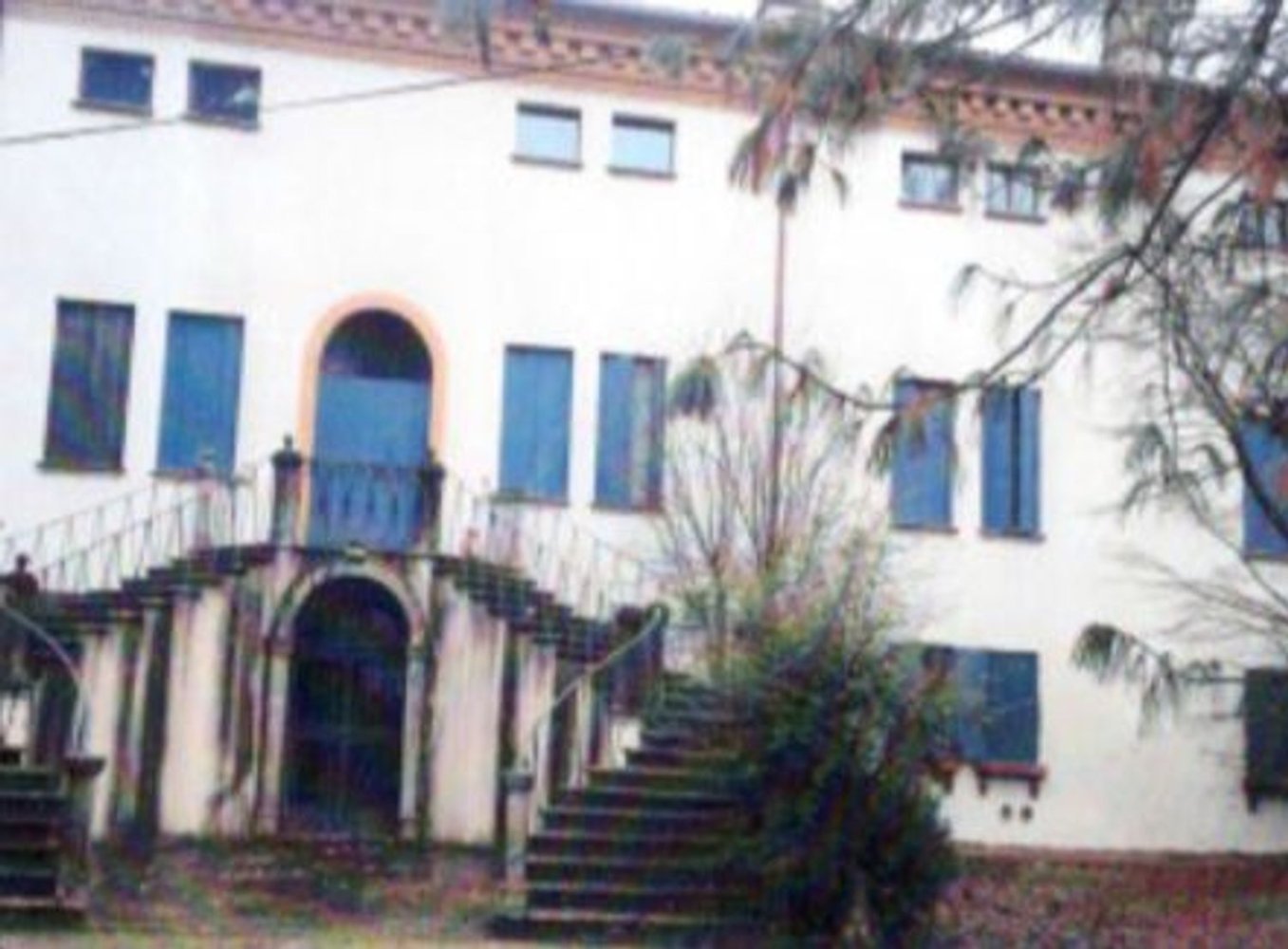 2 bedrooms Villa in Gaiba, Italy No. 360458