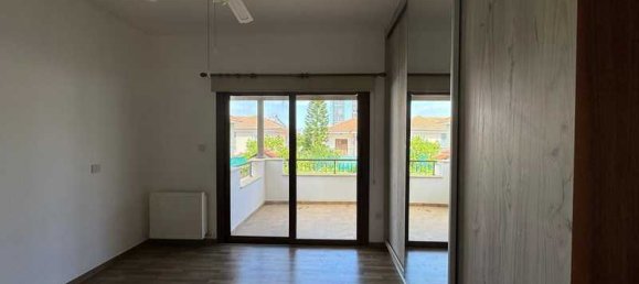 4 bedrooms House in Germasogeia, Cyprus No. 7062 16