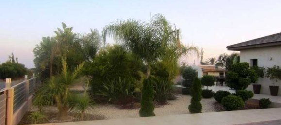 5 bedrooms House in Zygi, Cyprus No. 6633 6