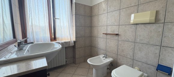 Villa de 6 habitaciónes en Borgo Priolo, Italy No. 109610 23