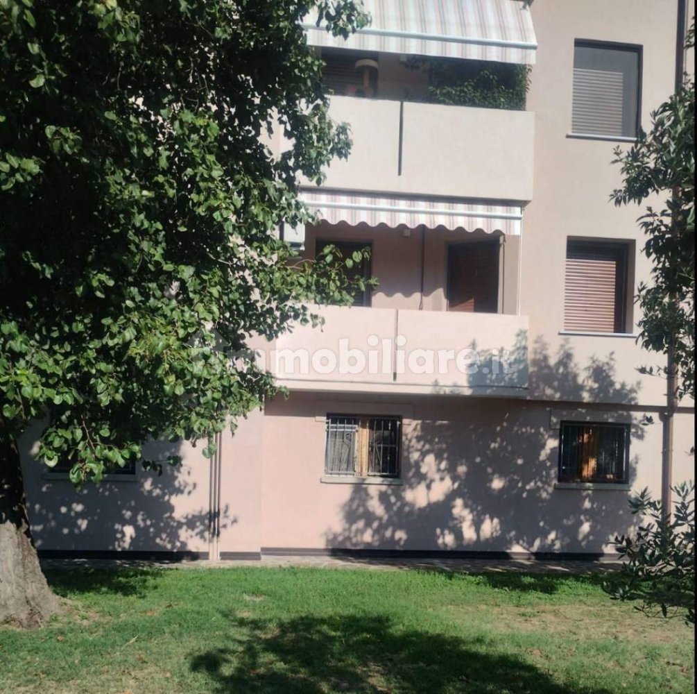 2 bedrooms Apartment in Terre del Reno, Italy No. 371283