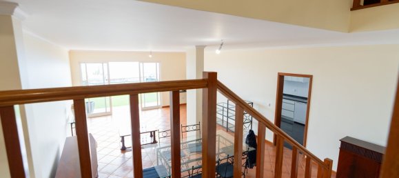 3 bedrooms House in Funchal, Portugal No. 189995 7