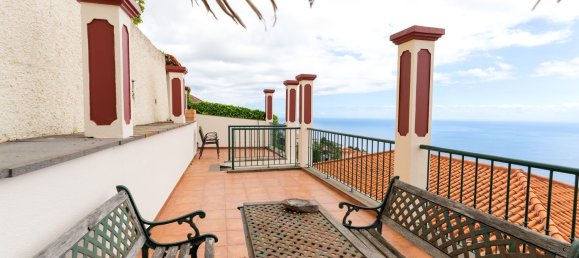 3 bedrooms House in Funchal, Portugal No. 189995 21